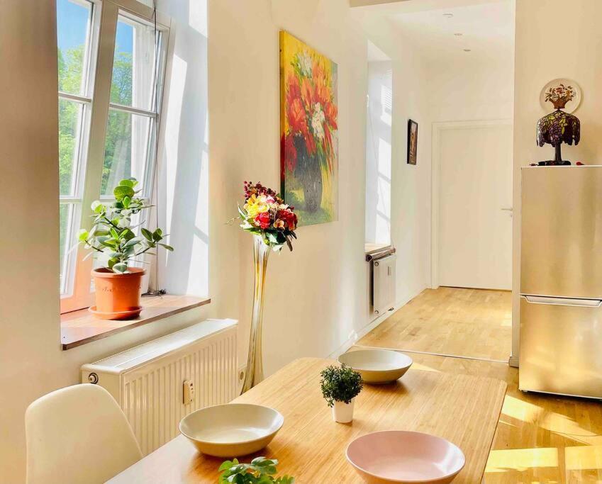 Castle View Living 1 - Best Apartment In Weilburg Exterior photo